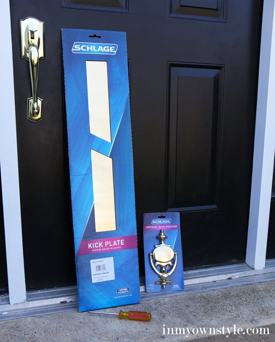 Exterior-doorknob-choices-for-Colonial-homes