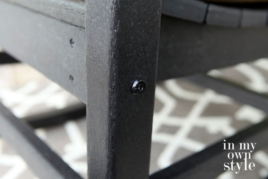 Polywood-Outdoor-Furniture-made-from-milk-cartons