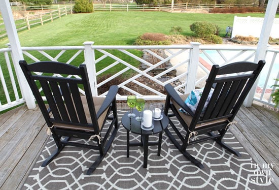Polywood-Outdoor-Furniture-made-from-milk-cartons
