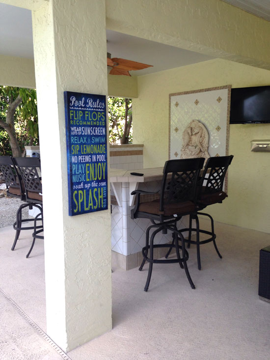 Outdoor Bar