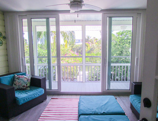 AM-Door-to-back-porch