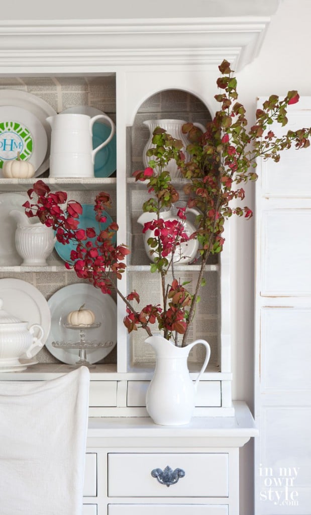 Decorating-for-Fall-with-natural-elements-from-your-yard