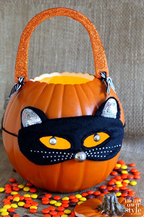 Pumpkin-Carving-Ideas-for-kids-How-to-make-a-pumpkin-purse-for-little-girls-