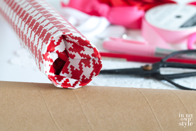 Gift-wrap-idea-for-Valentine's-Day