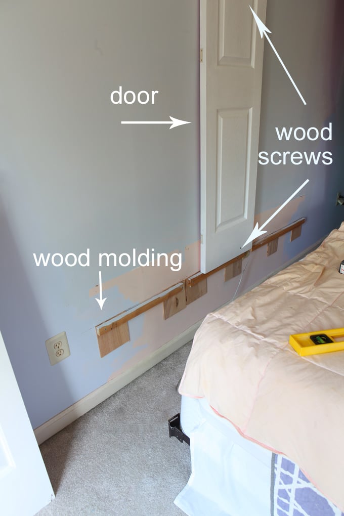 How-to-attach-old-doors-to-a-wall-to-make-a-headboard