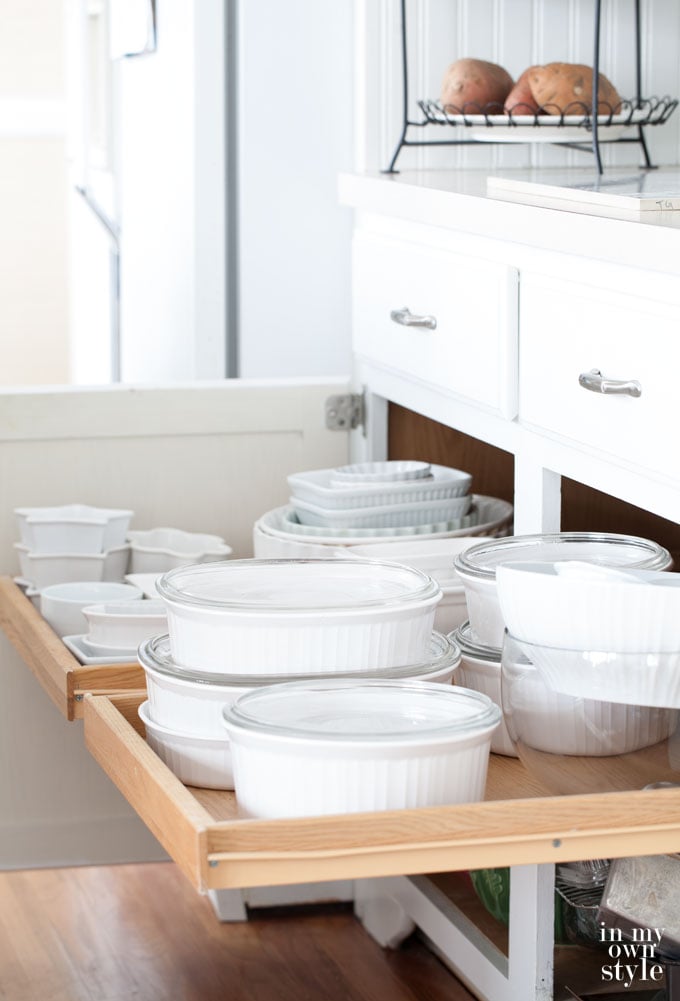 kitchen-cabinet-organizing-ideas