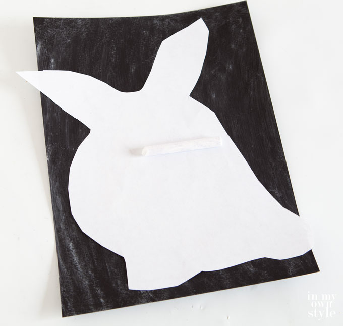 How to transfer a drawn image or design to a chalkboard