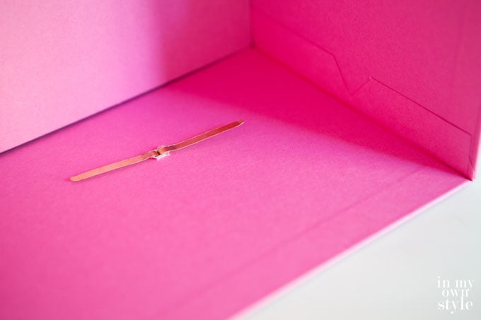 How to attach free printable labels to storage boxes