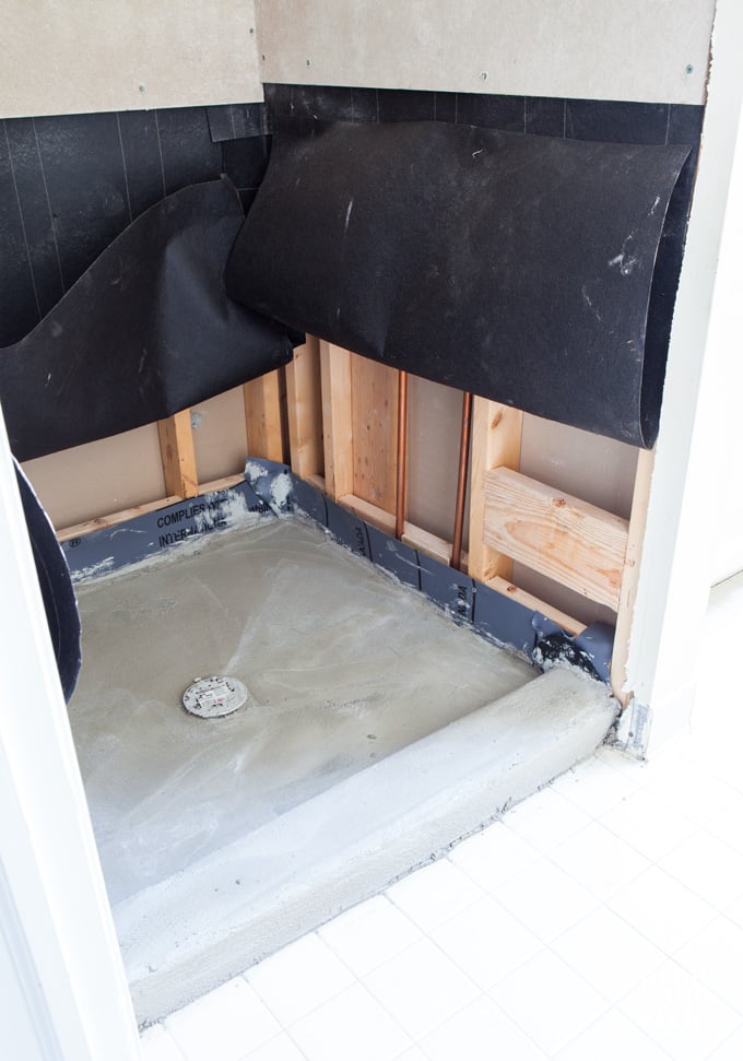 wet-bed-for-tile-shower