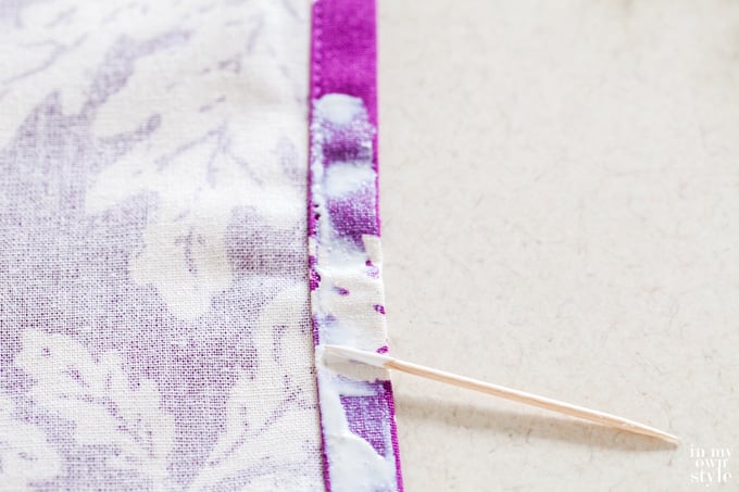 No-sew-decorating-glue