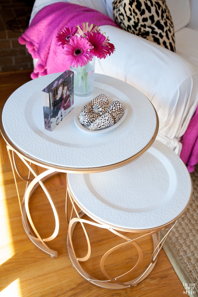 Can-you-paint-metal-tables-