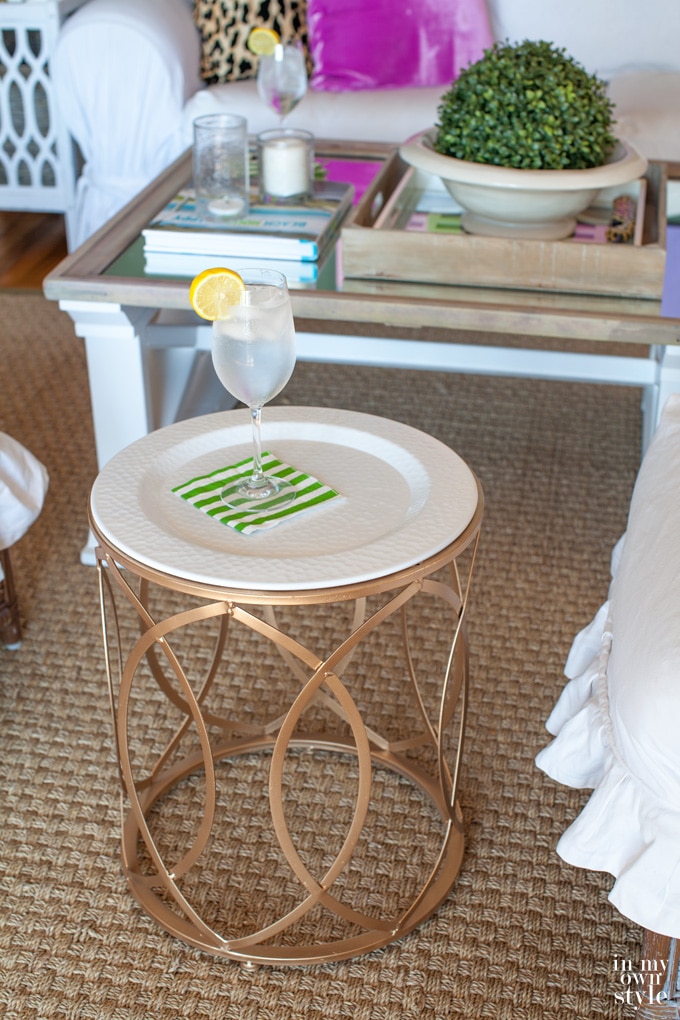 Decorating-with-nesting-tables