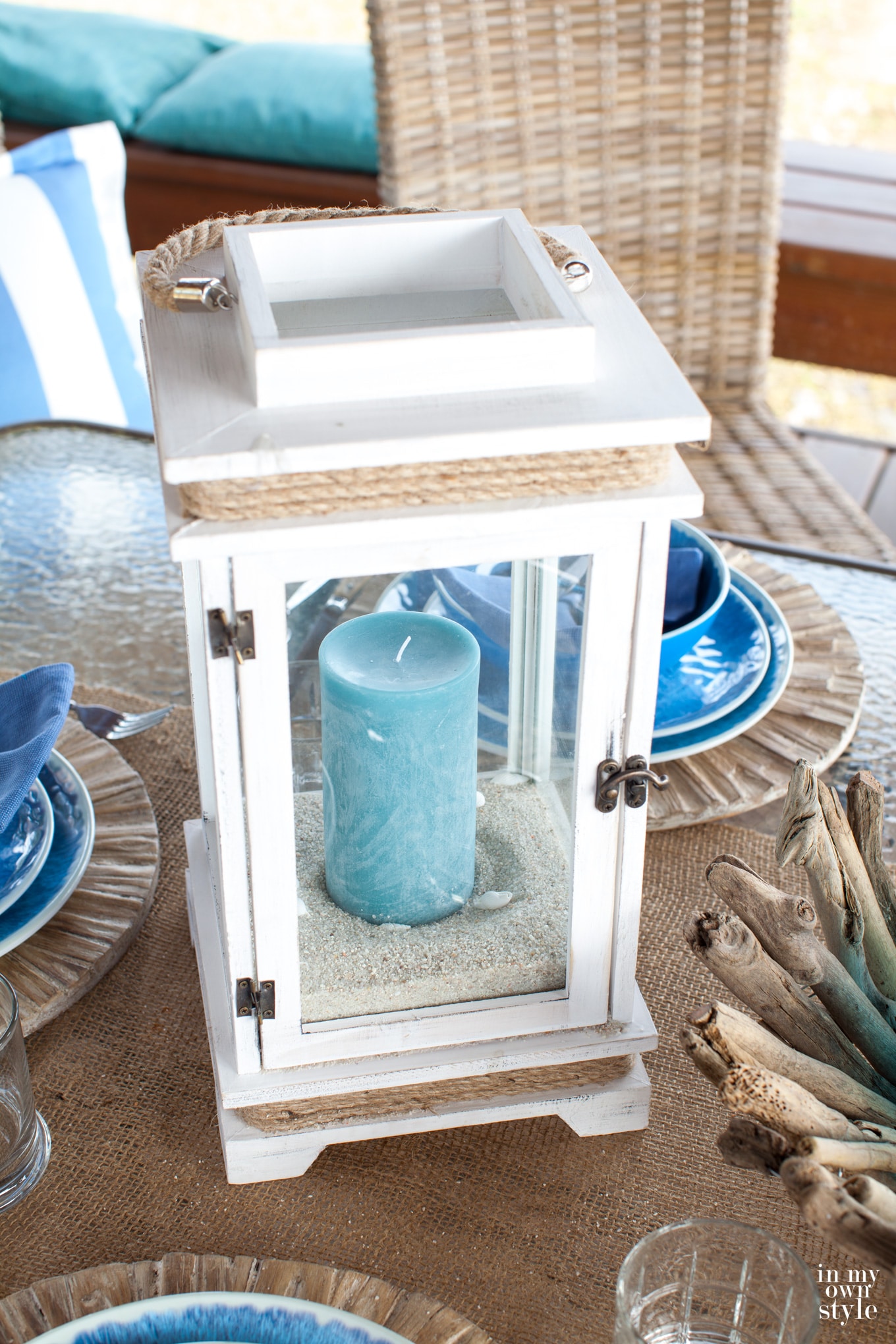outdoor-nautical-lanterns