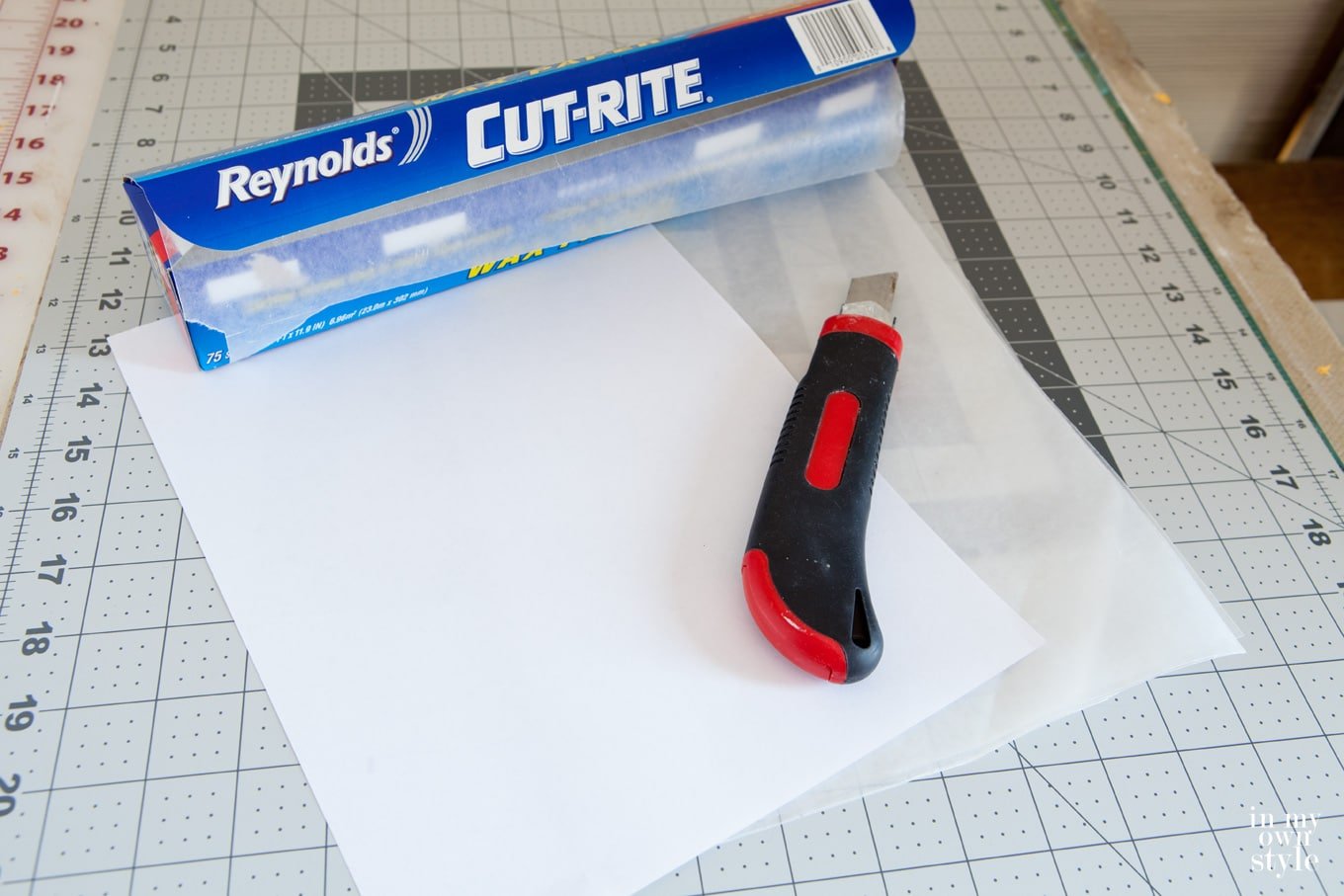 How-to-transfer-images-to-paint-on-furniture