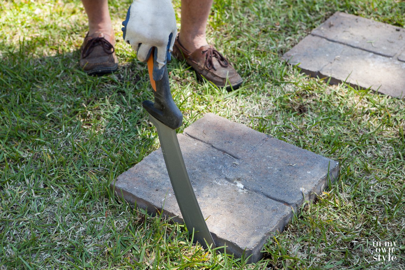 Creating-a-walking-path-that-can-a-lawn-mower-can-go-over