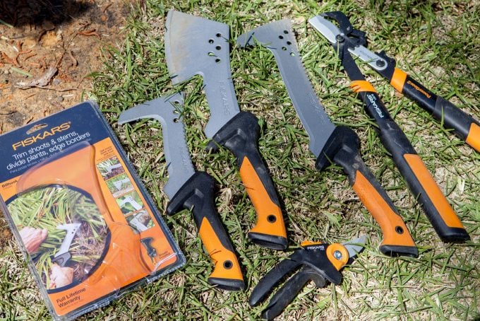 fiskars-hand-tools for outdoor yard care
