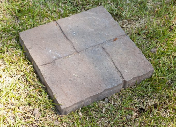 How to make a walking path with pavers