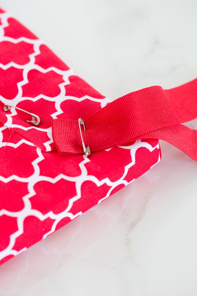 how to attach a cushion to a chair without sewing