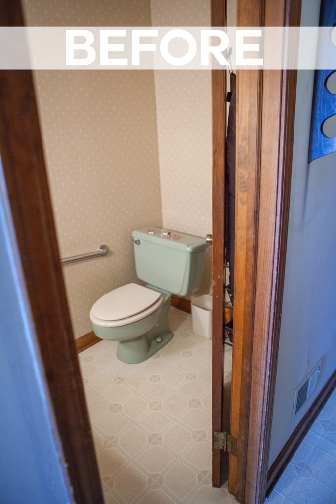 Powder room makeover before