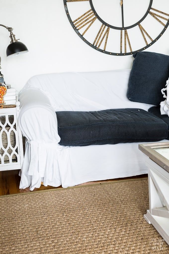 Are white slipcovers hard to keep clean?