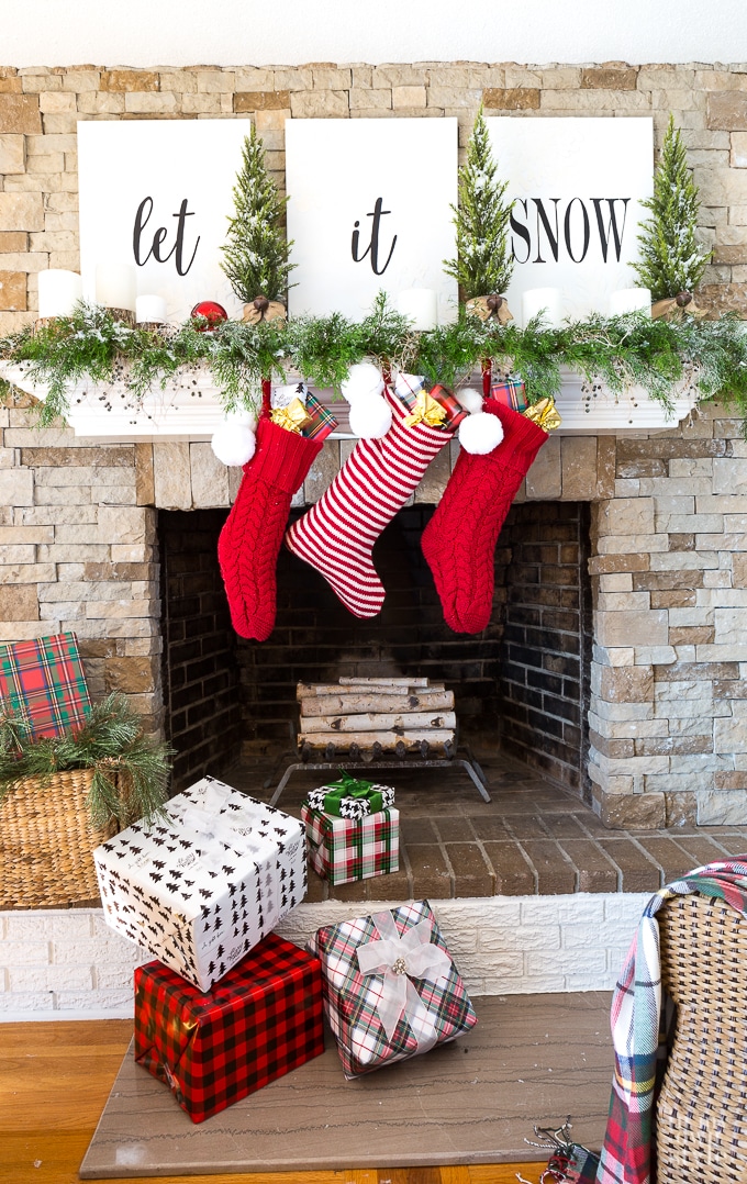 christmas-mantel-decorating-with-greenery-27