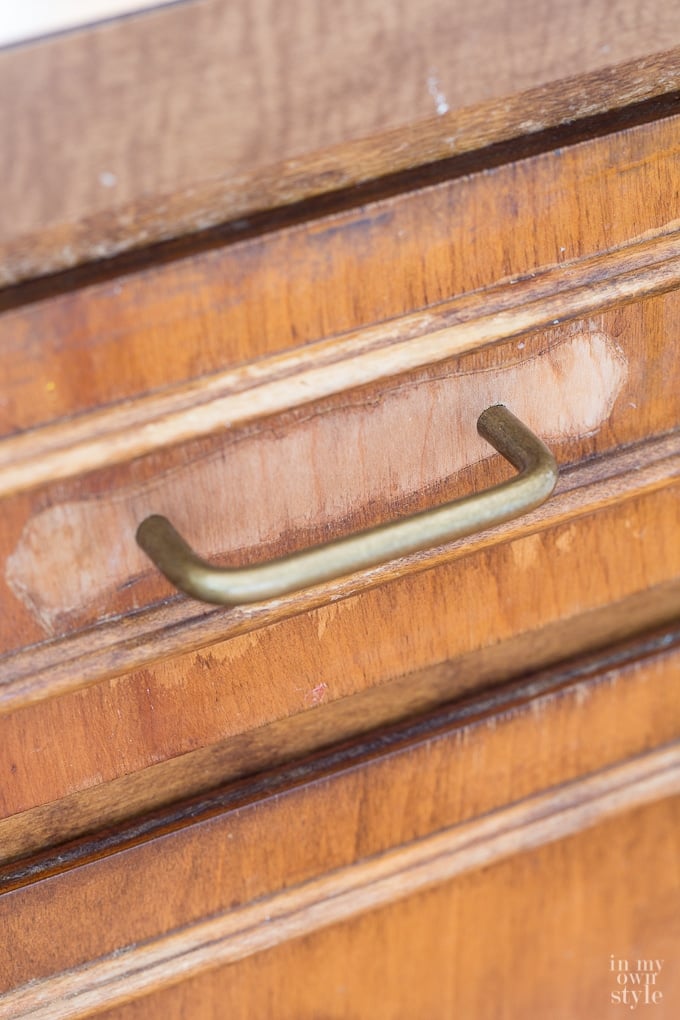 old kitchen-cabinet-hardware