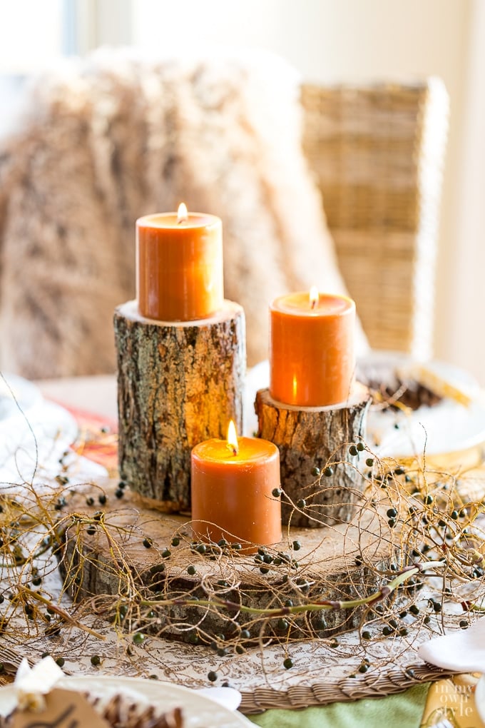 Thanksgiving table setting ideas for a round table