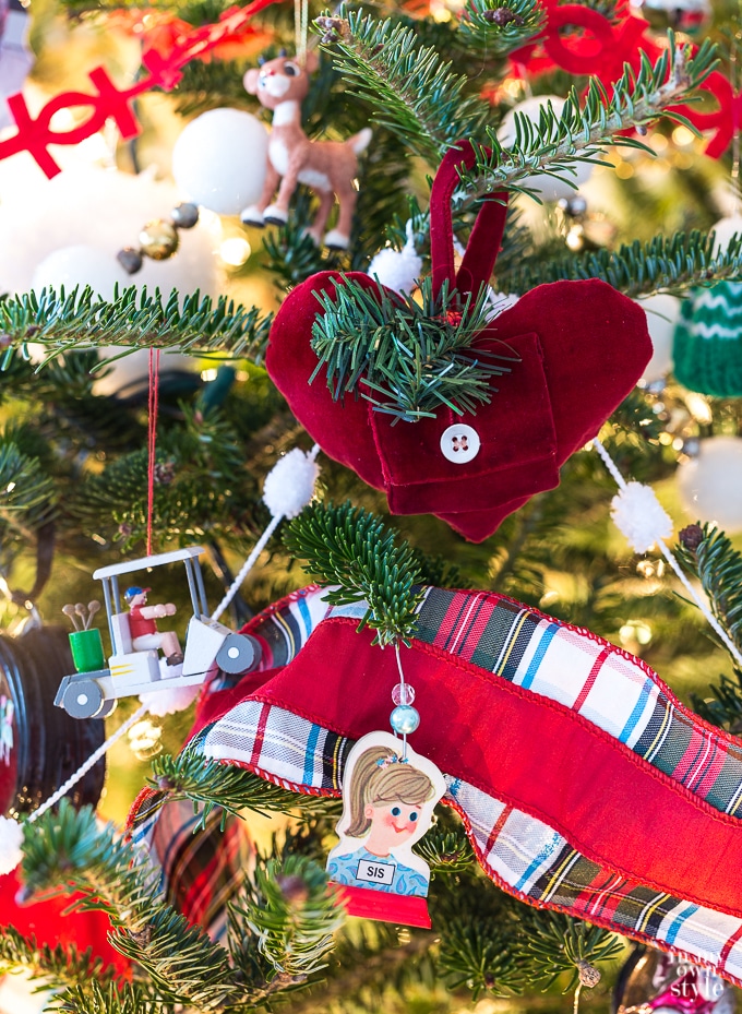 christmas-decorating-ideas-around-the-house-3