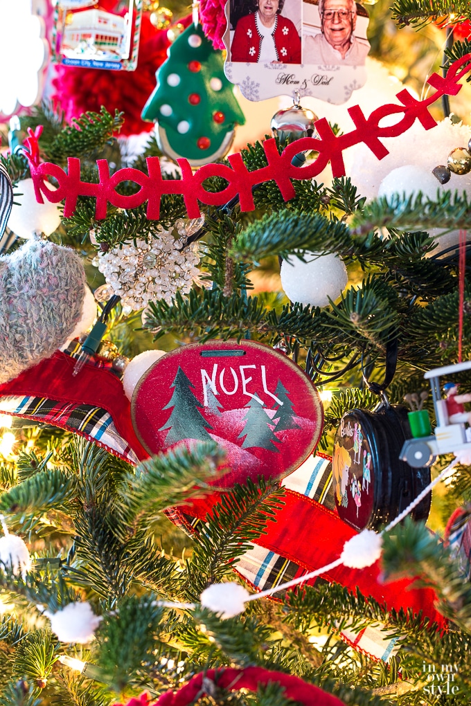 christmas-decorating-ideas-around-the-house-4