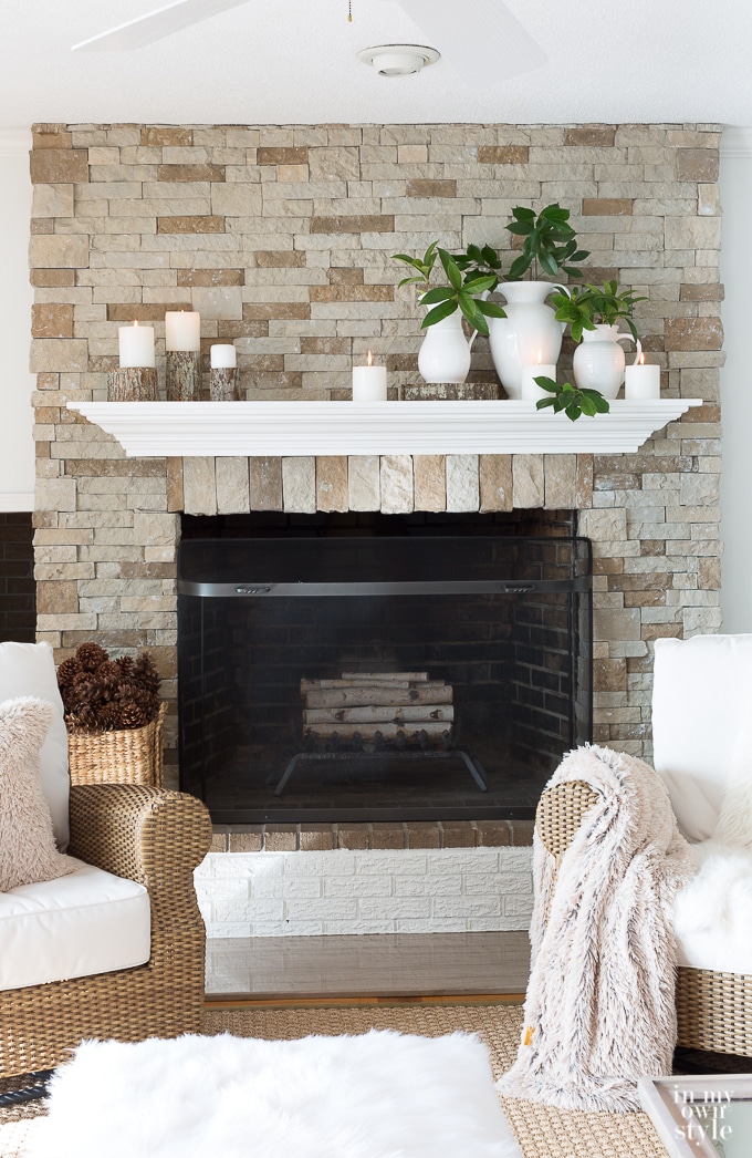 How to decorate a mantel after Christmas