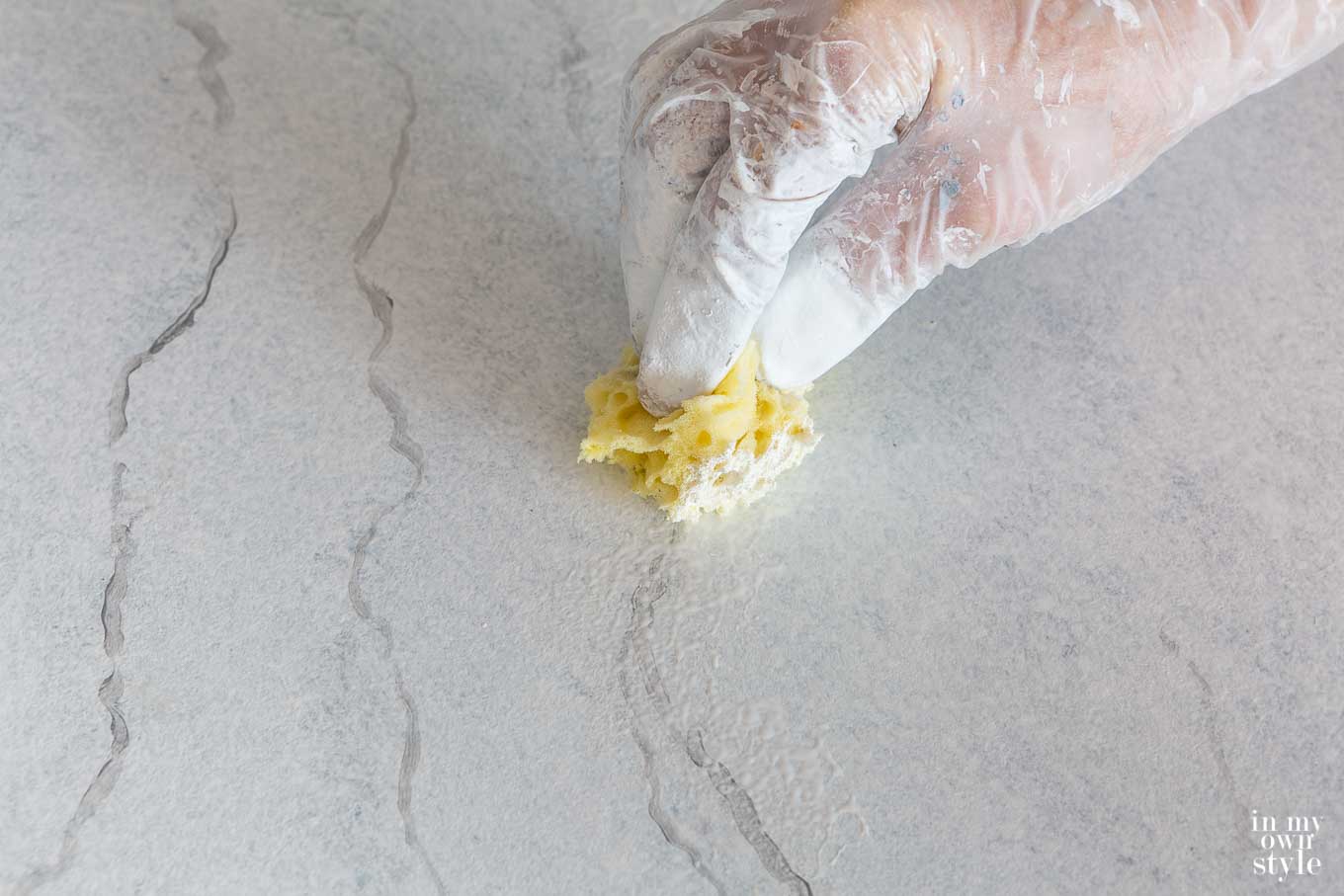 How to create veins in painted marble