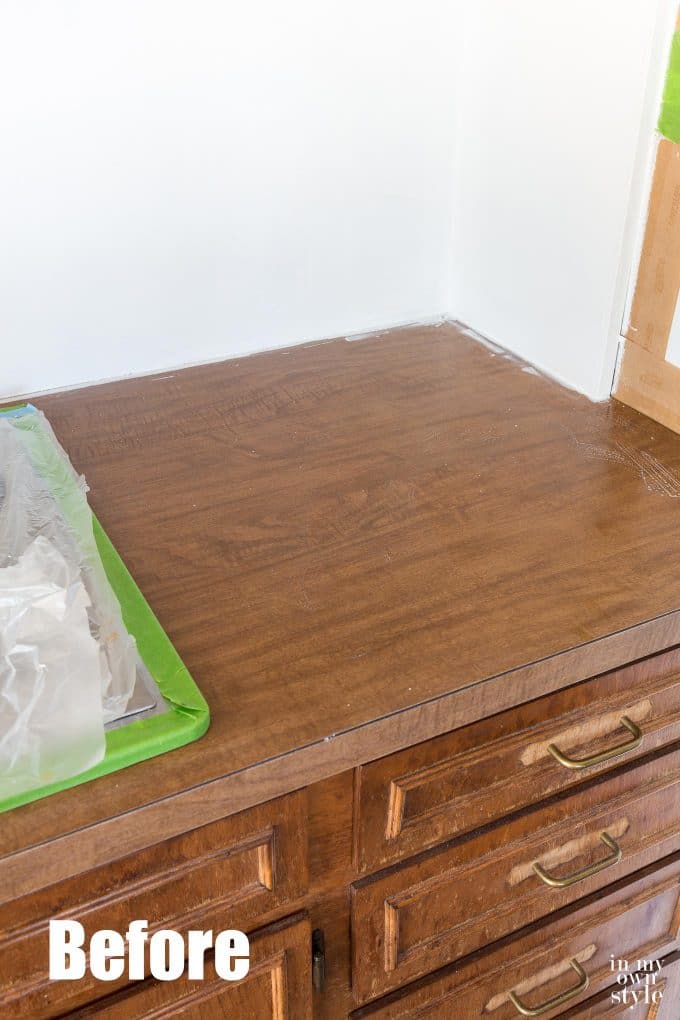 Painting kitchen countertops to look like Carrara Marble using Giani Countertop paint kit