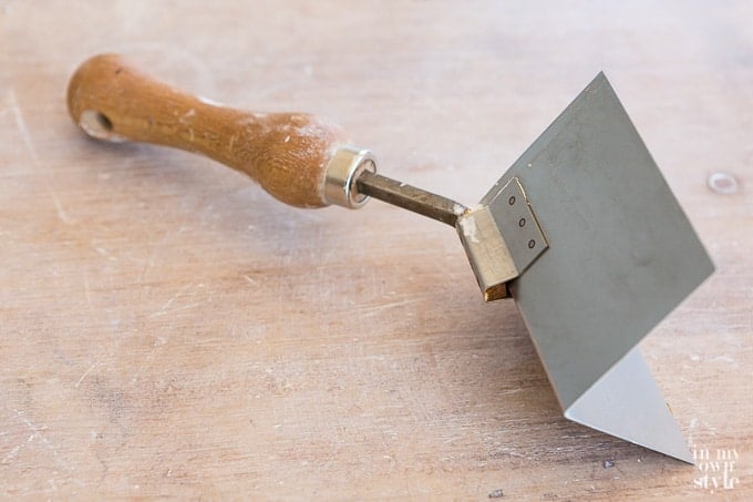 Outside corner spackling tool
