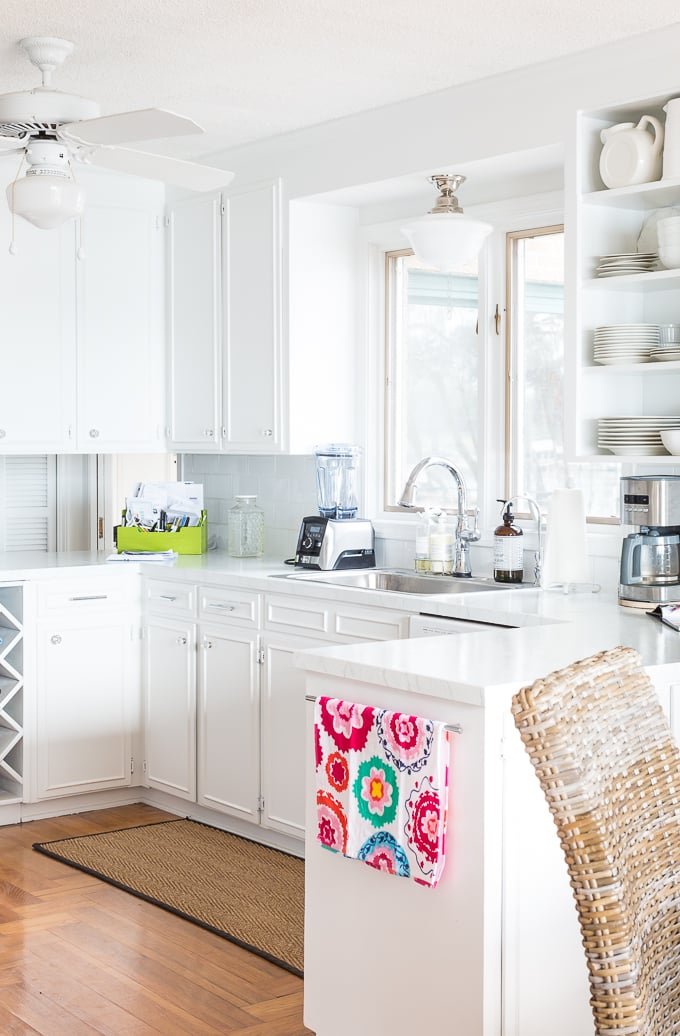 Schoolhouse kitchen lighting