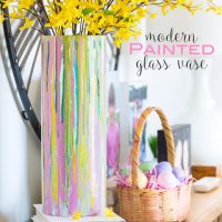 How to paint a glass vase. Easter-and-spring-decorating-ideas-to-make using paint.