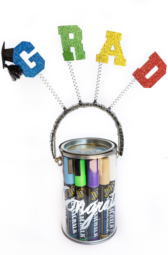 Graduation gift to give to high school seniors