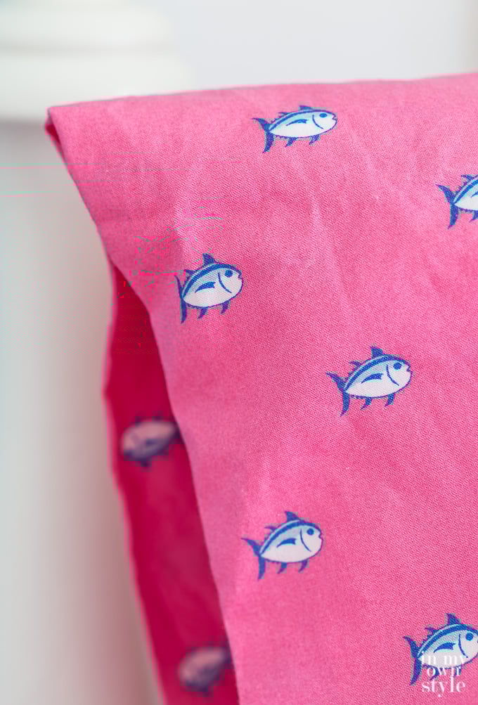 Fish motif on bed sheets