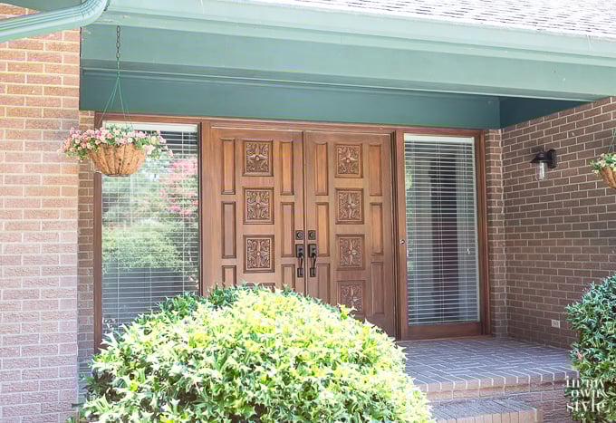 How to paint exterior front doors to look like wood