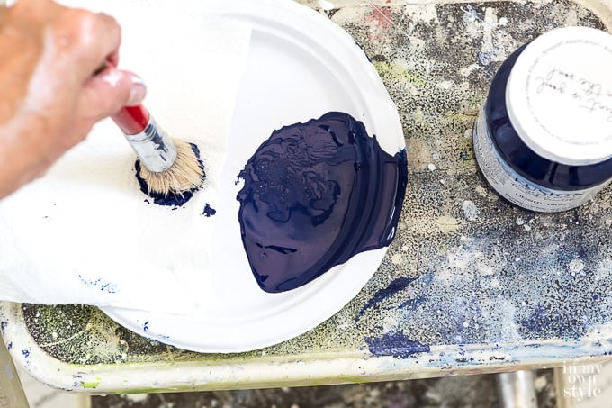 Wall stenciling tips and tricks