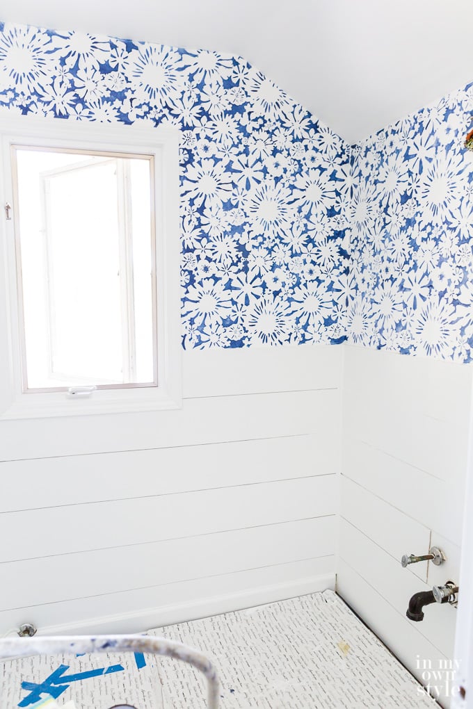Wall stenciling tutorial