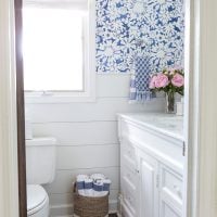 Wallpaper DIY. How to stencil an allover pattern on walls using a Royal Designs Stencil to create the look of wallpaper