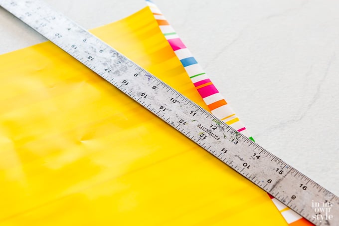 How-to-line-drawers-with-fabric-or-paper