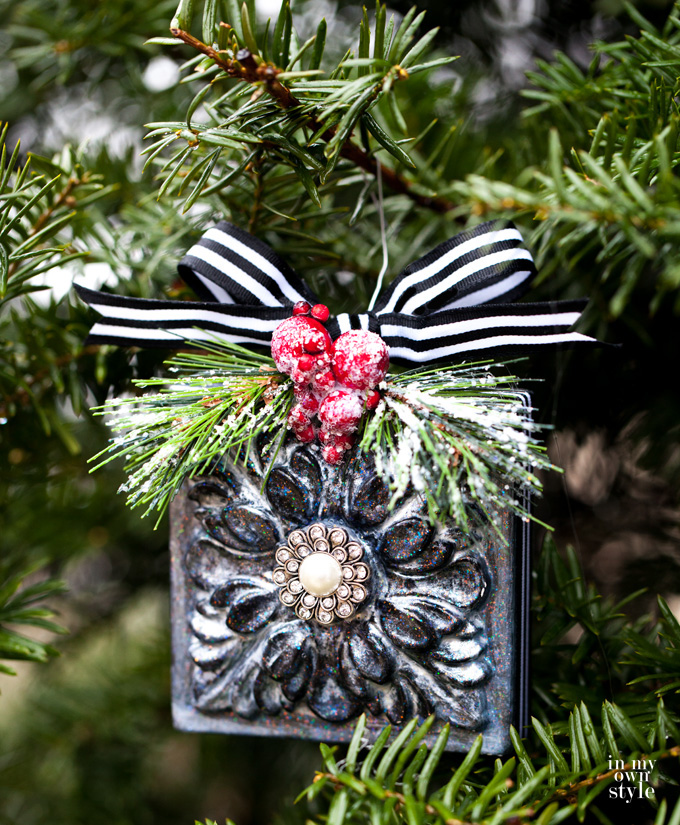 How to make a acanthus rosette christmas tree ornament