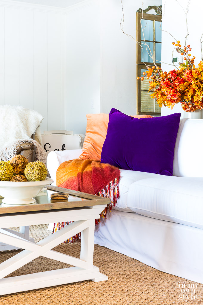 Choosing the perfect decorating color scheme for a home