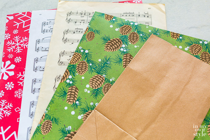 various types of paper that can be used to make the star Christmas ornaments.