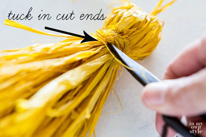 cut-ends of raffia