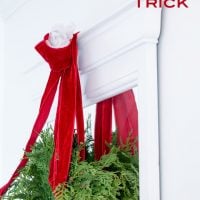 How to give a limp ribbon bow fullness. #RibbonBow #Christmastips