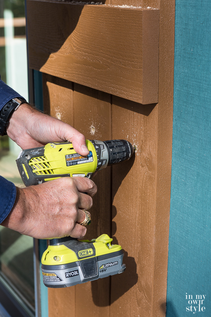 How to hang Nu-Wood shutters