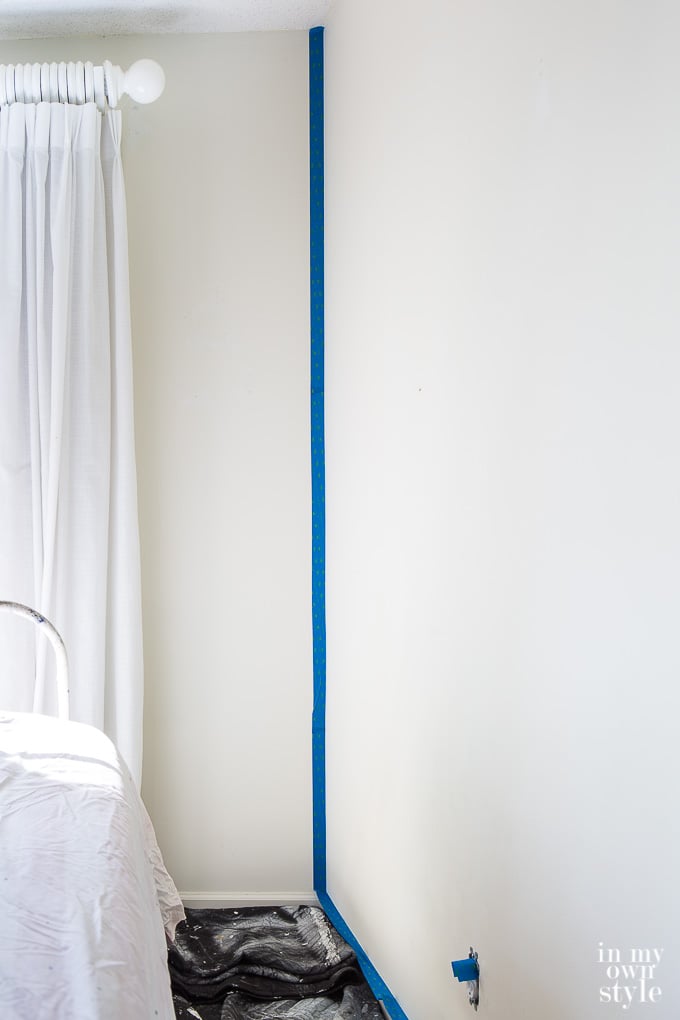 Tips and tricks on how to paint an accent wall in a room