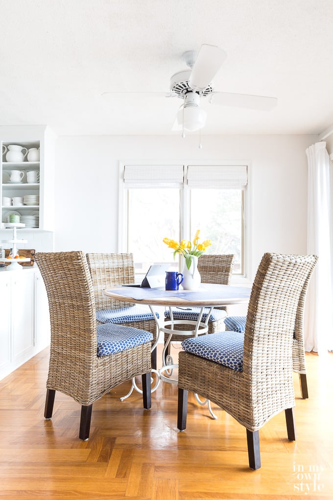 Ceiling fan lights can add to a room's ambiance.